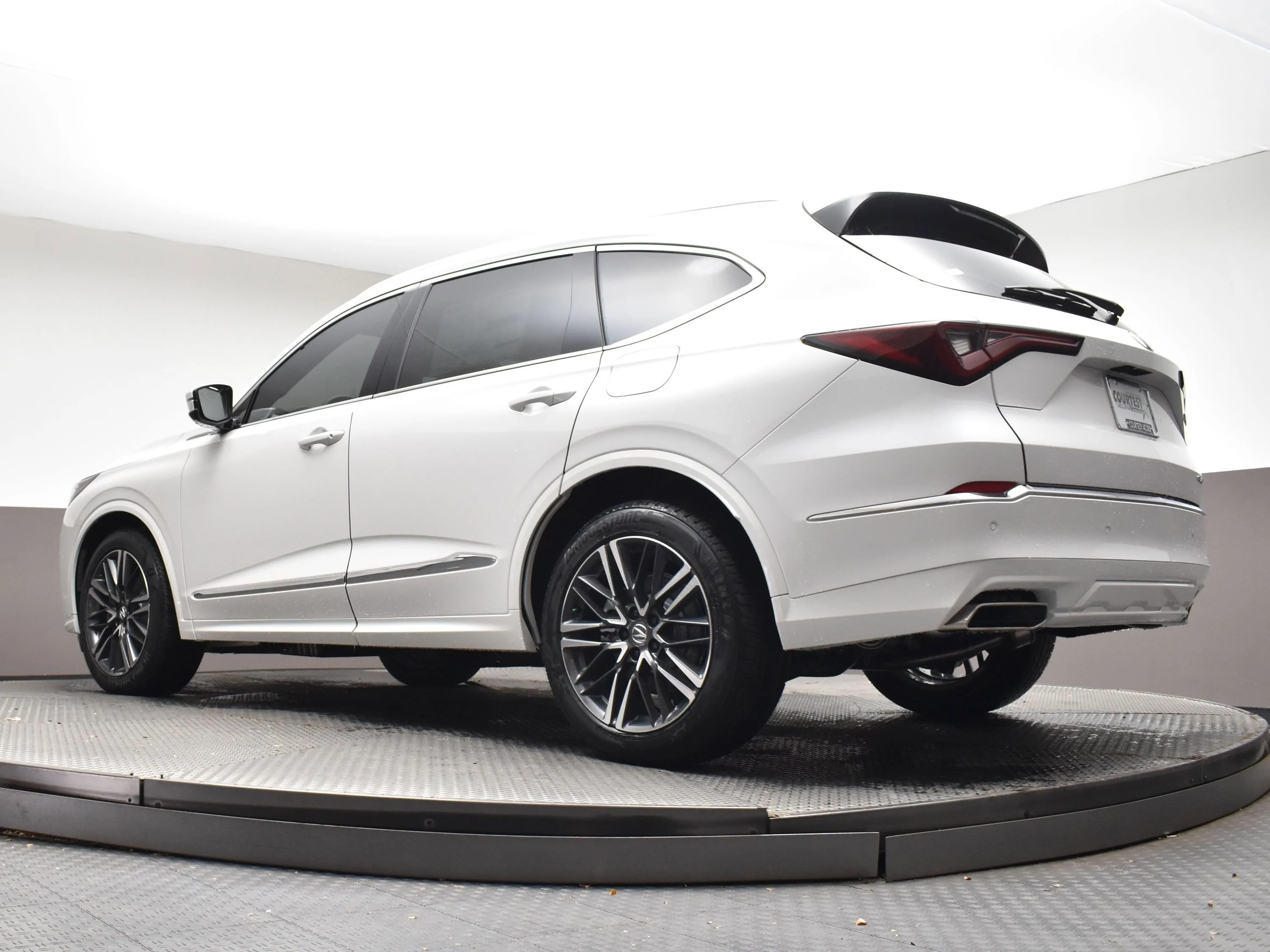 New 2026 White Acura w/Advance Package image 37
