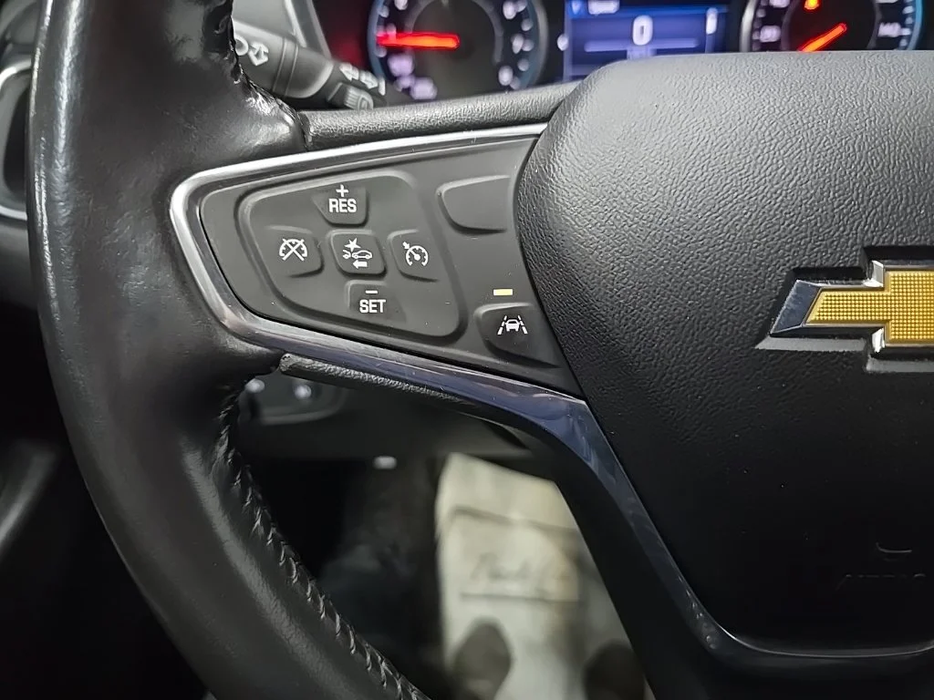 Used 2020 Blue Chevrolet LT image 19