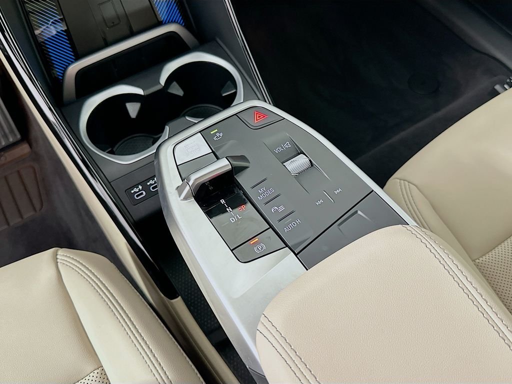 Certified Used 2023 Blue Bay Lagoon Metallic BMW xDrive28i image 17