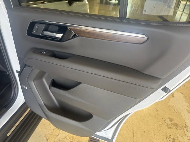 New 2026 Polar White Tricoat Chevrolet High Country image 41