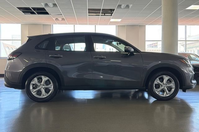 Certified Used 2023 Modern Steel Metallic Honda LX image 3
