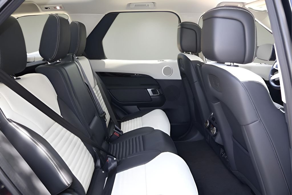 2025 Land Rover Discovery S - Photo 14
