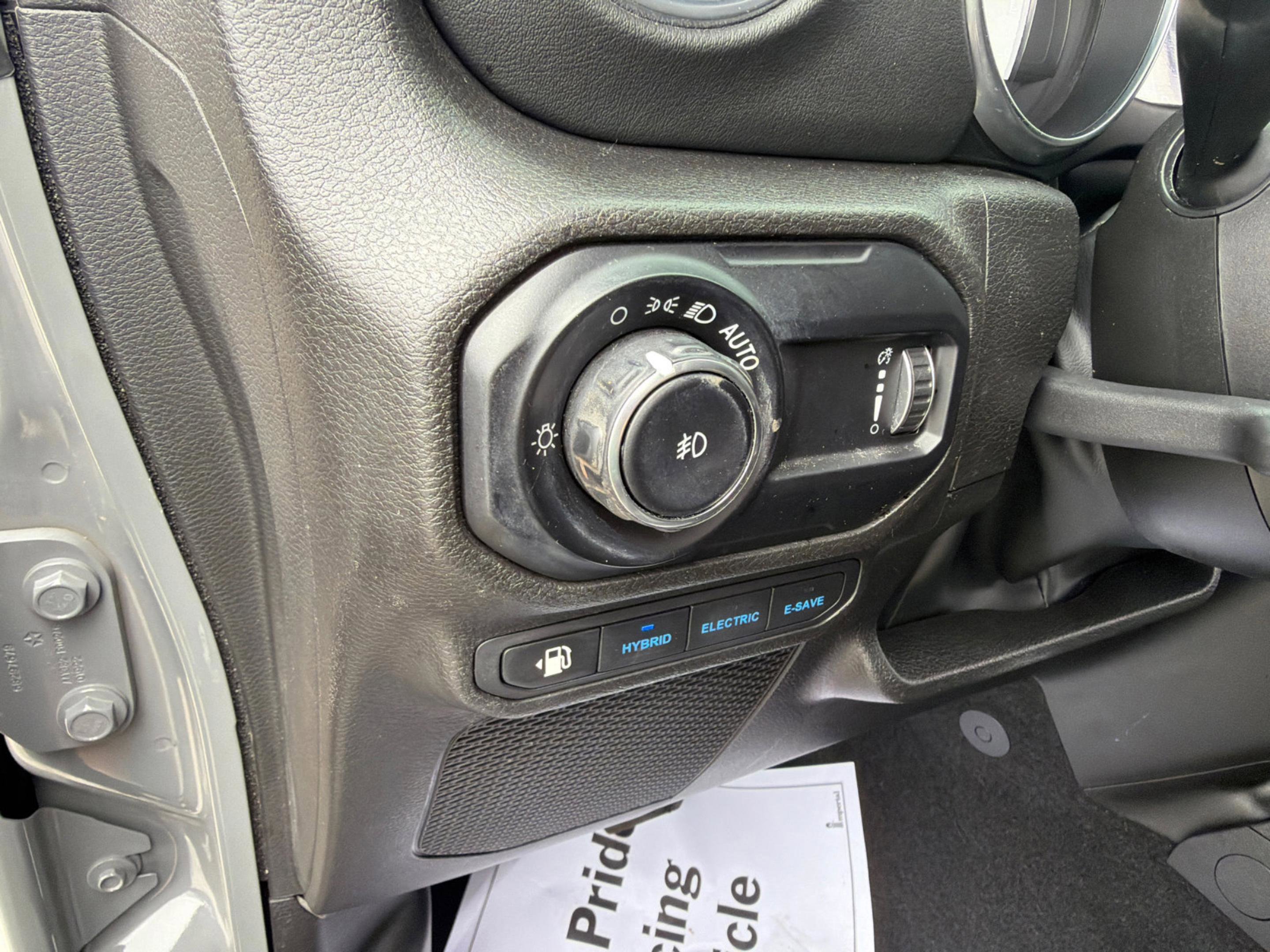 Used 2023 Sting Gray Clearcoat Jeep Sahara image 18