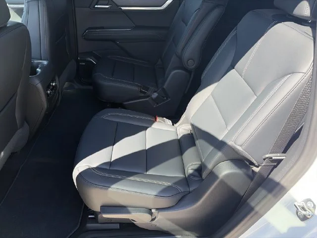 New 2027 White GMC Elevation image 11