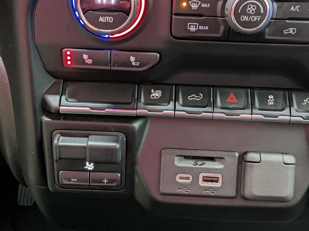 2022 Chevrolet Silverado 2500HD LTZ - Photo 7