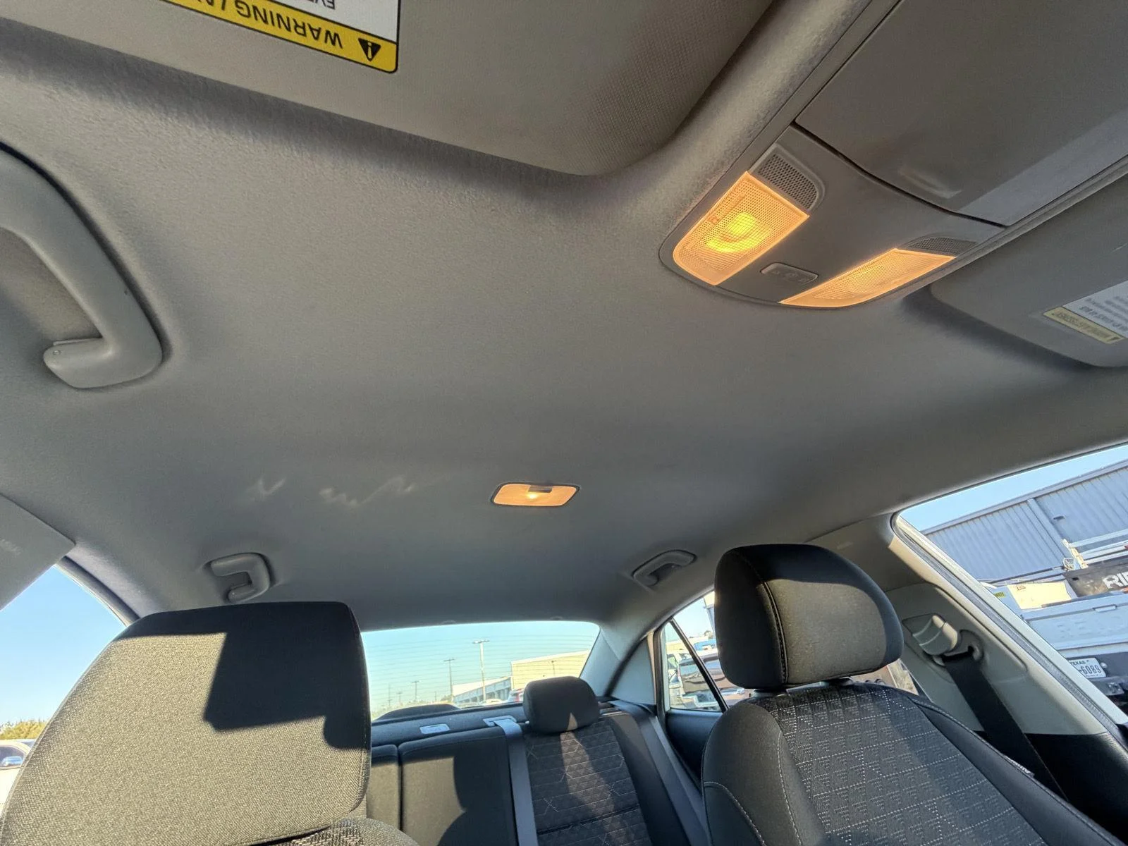 Used 2022 Clear White Kia S image 23
