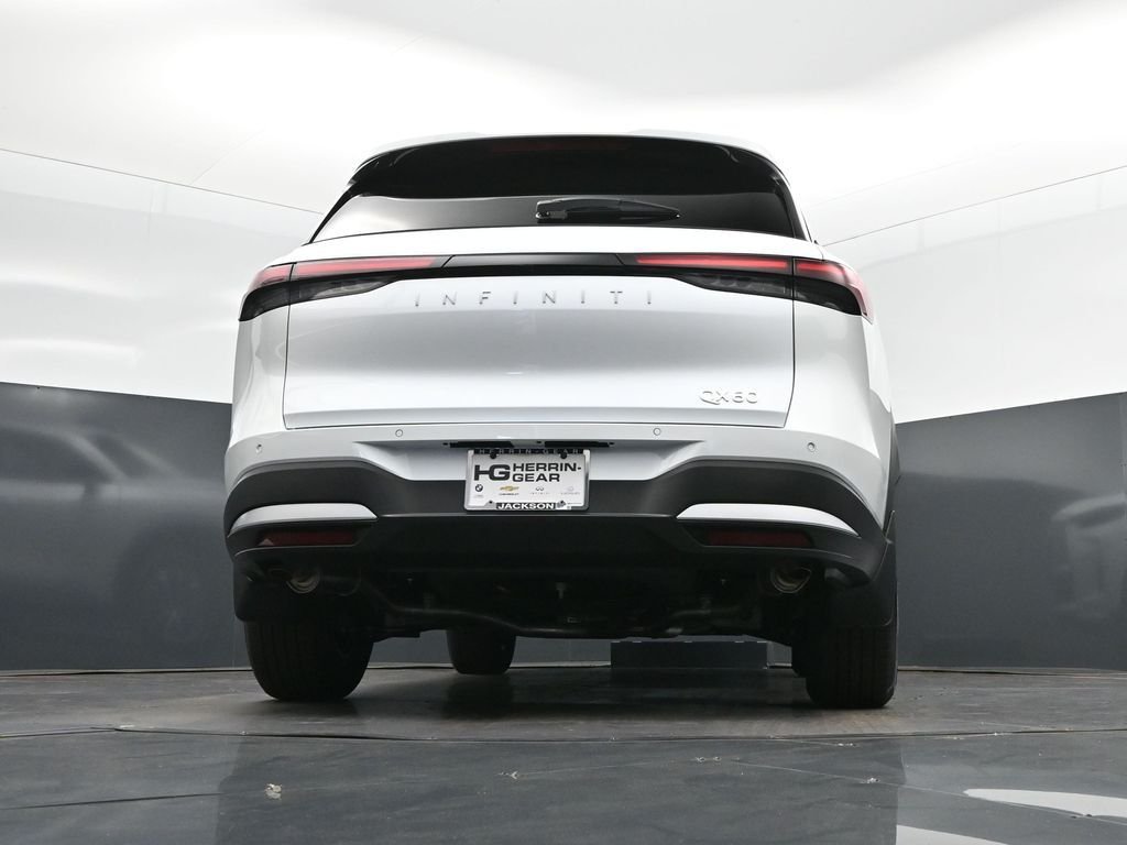 Certified Used 2026 White INFINITI PURE image 42