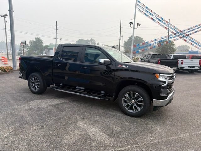 New 2026 Black Chevrolet LT image 20