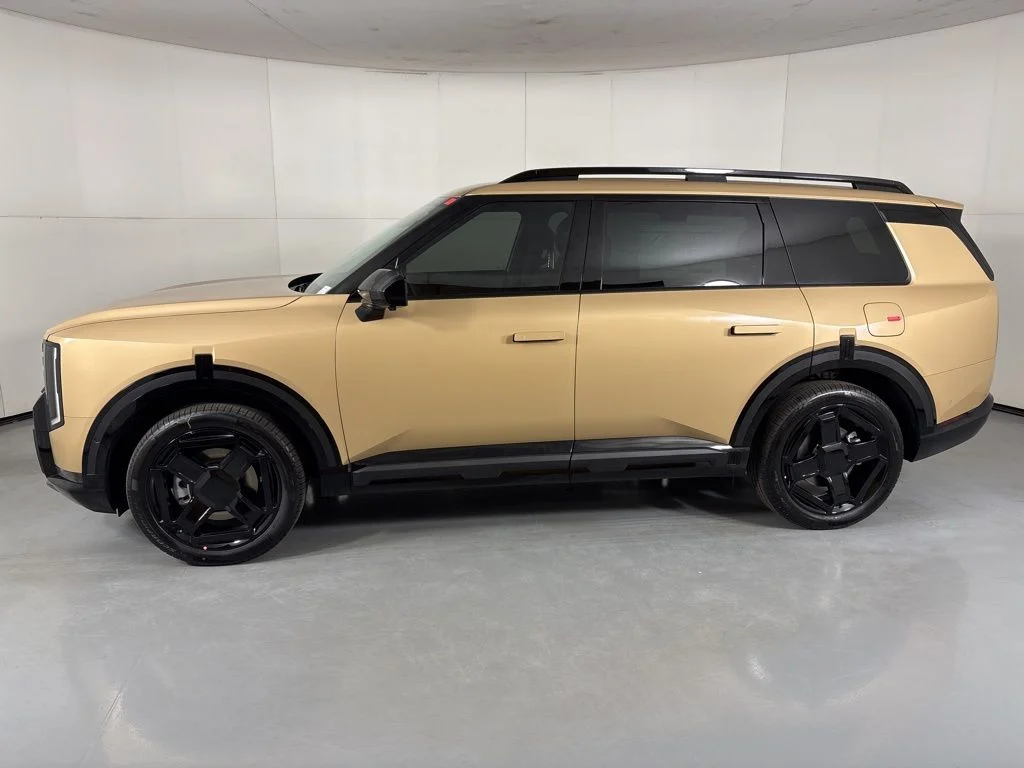 New 2027 Terrain Brown Matte Kia X-Line SX Prestige image 5