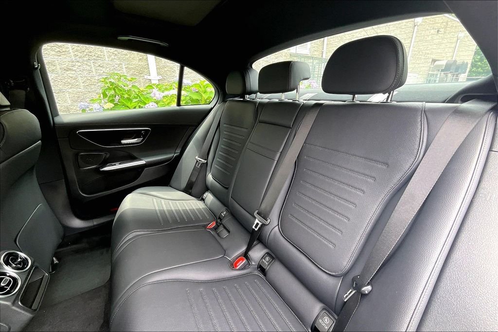 New 2026 Polar White Mercedes-Benz C 300 image 10