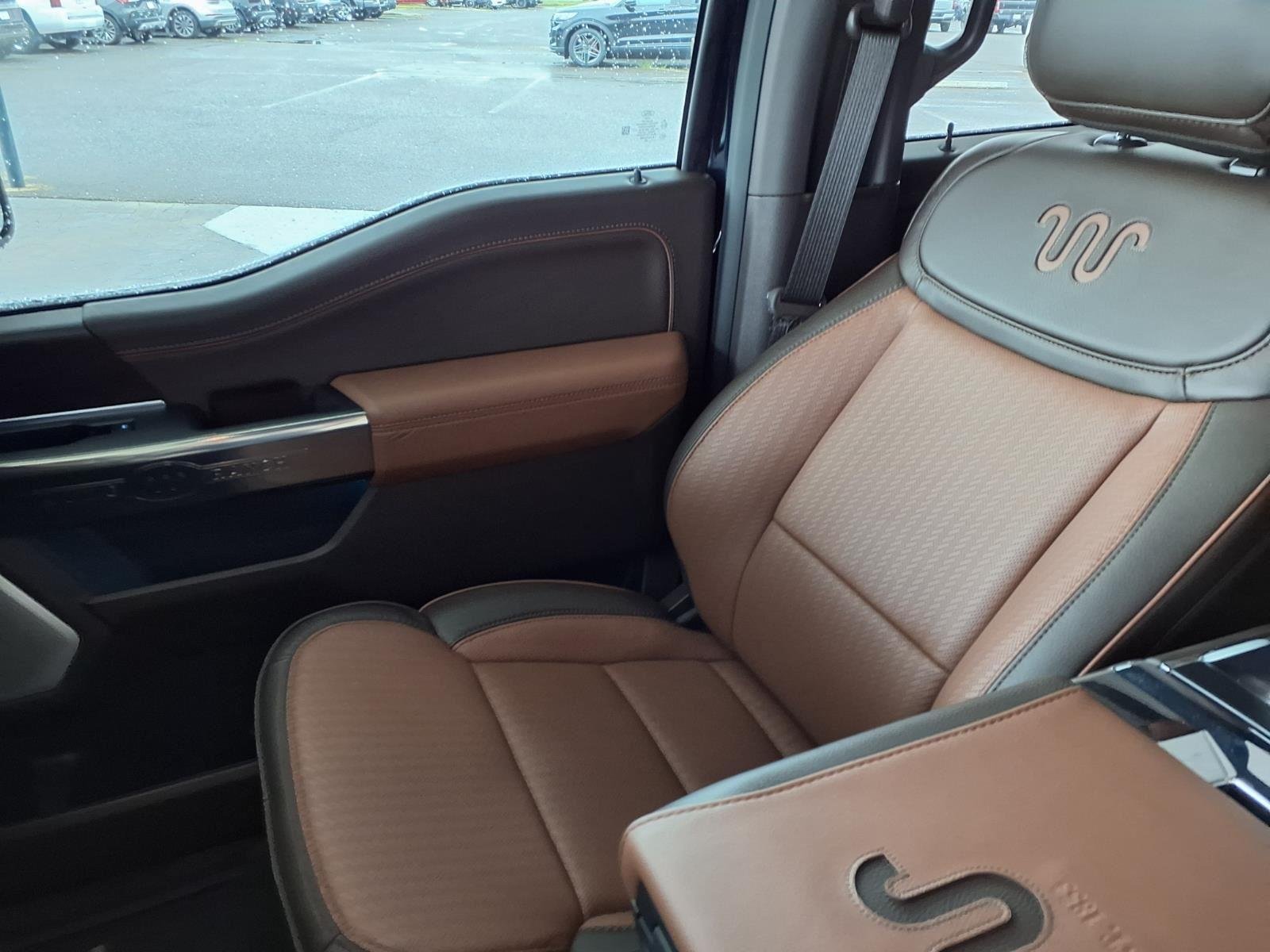 Used 2026 Antimatter Blue Metallic Ford King Ranch image 22