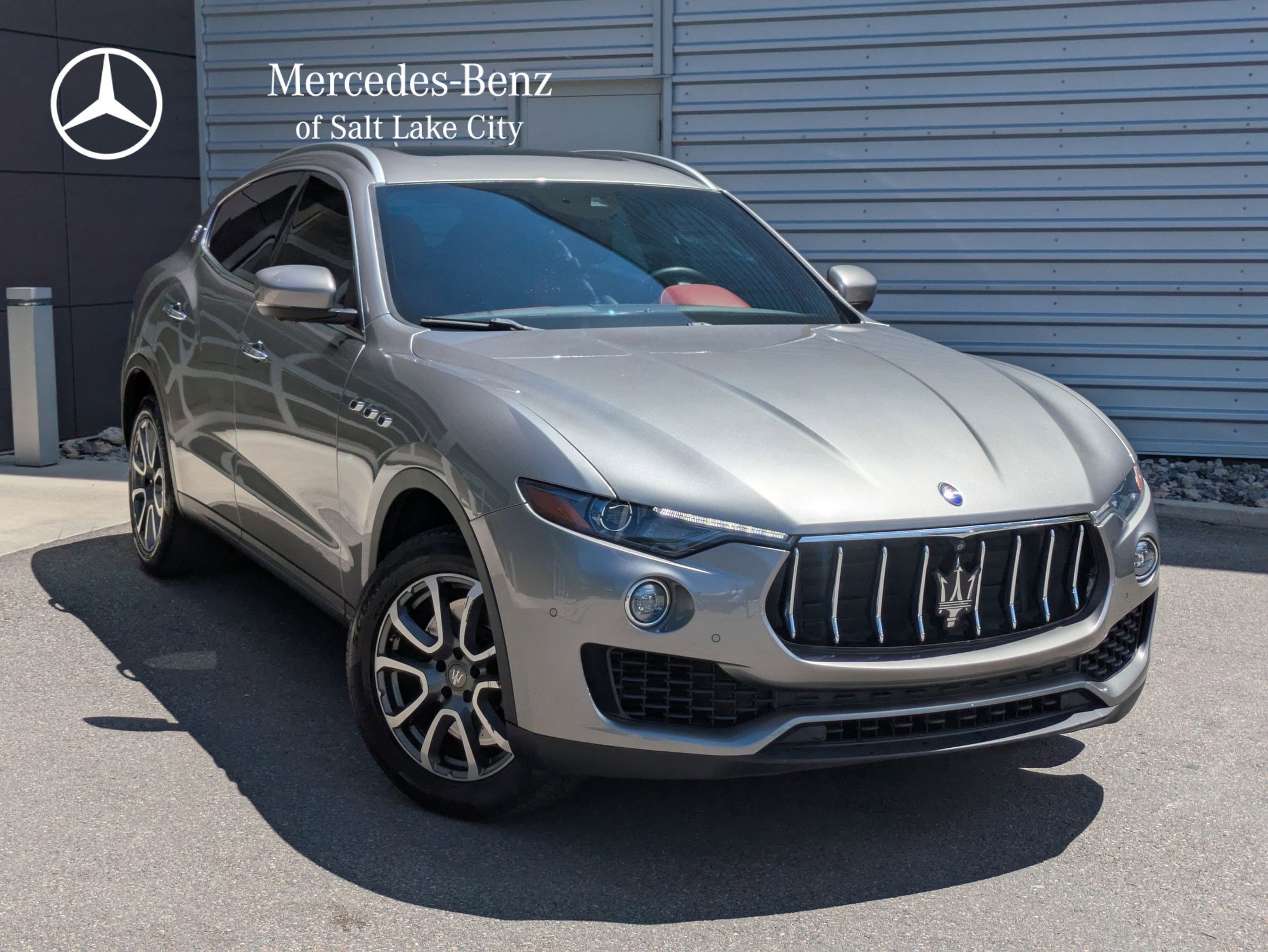 2017 Maserati Levante S's photo