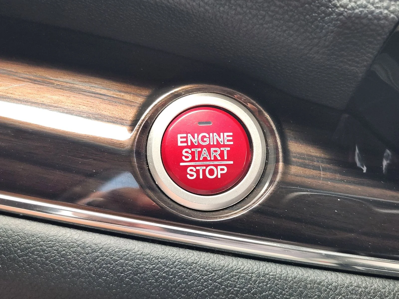 Used 2015 Red Honda EX-L image 21