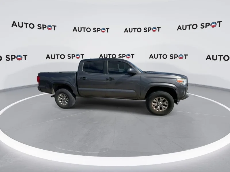 Used 2016 Gray Toyota SR image 4