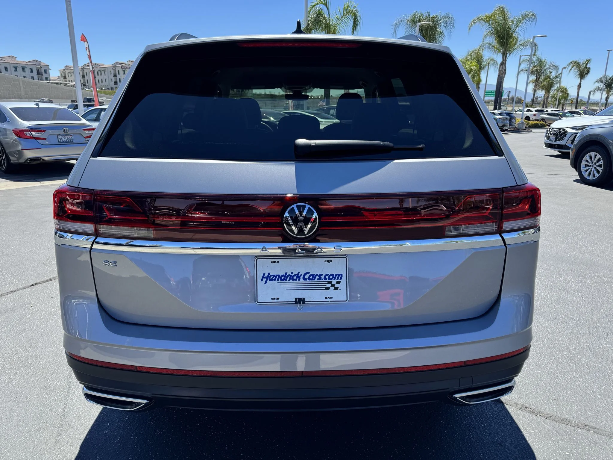 Used 2026 Silver Mist Metallic Volkswagen 2.0T SE image 32
