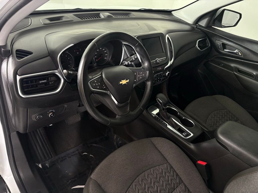 Used 2024 White Chevrolet LT image 17