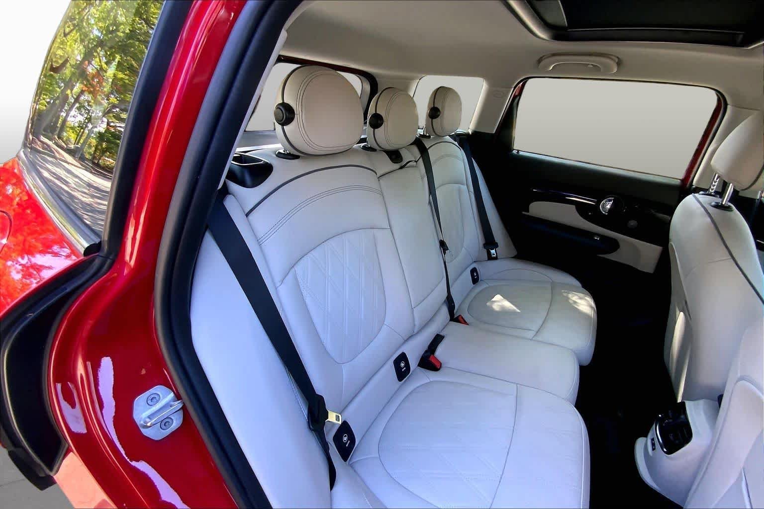 Used 2024 Chili Red MINI Cooper S image 19
