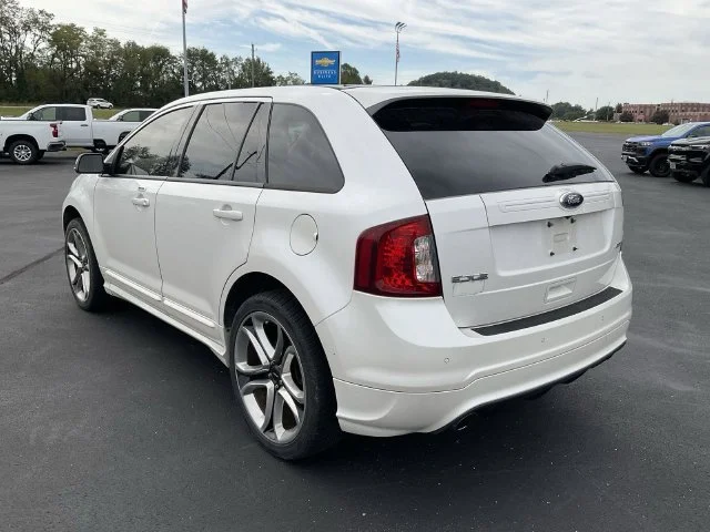 Used 2013 White Ford Sport image 8