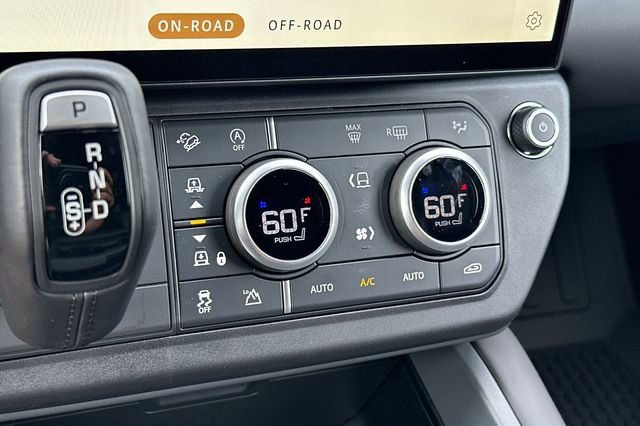 New 2026 Tasman Blue Land Rover S image 20