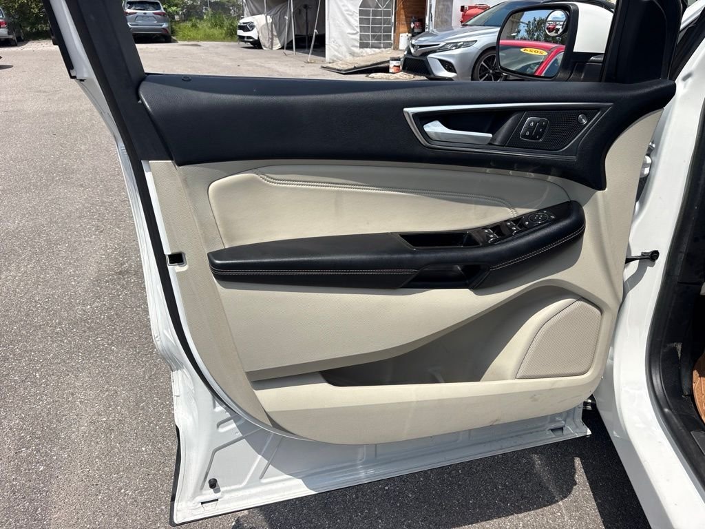 2020 Ford Edge Titanium - Photo 10