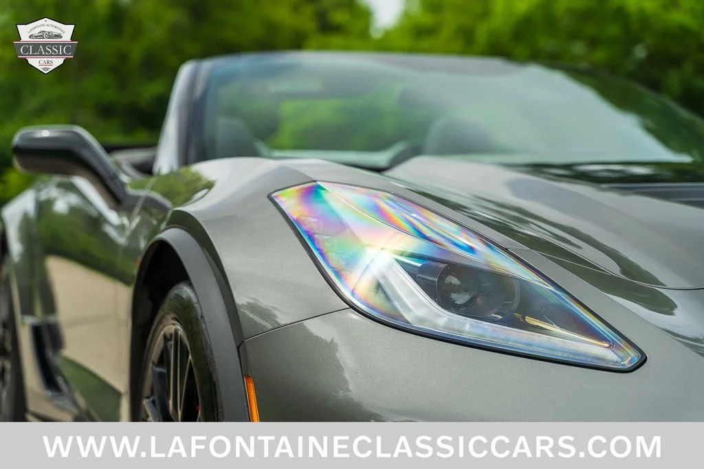 Used 2015 Gray Chevrolet Z06 image 29
