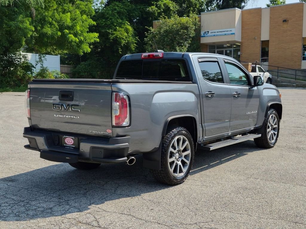 Used 2022 Gray GMC Denali image 3
