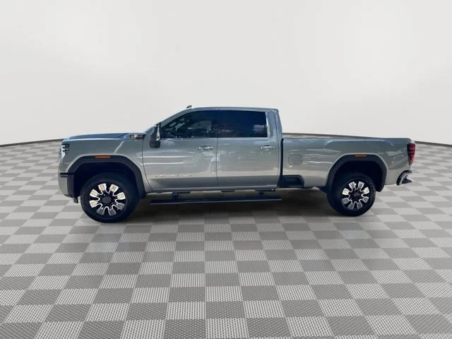 Used 2025 Sterling Metallic GMC Denali image 5