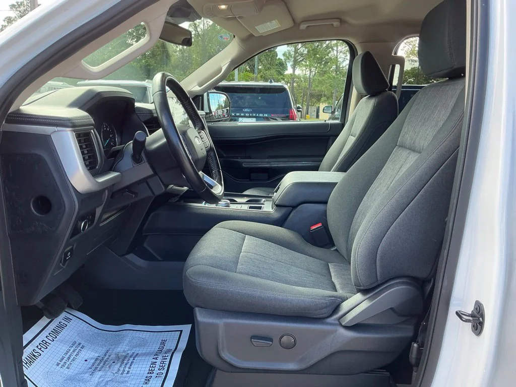 Used 2024 White Ford XLT image 31