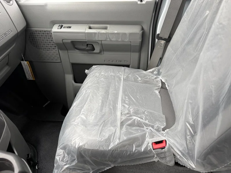 New 2026 Oxford White Ford SRW KUV image 16