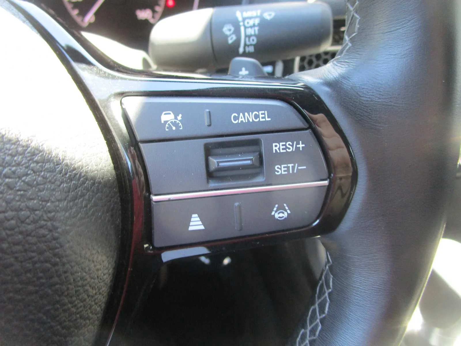 Used 2024 Lunar Silver Metallic Honda Sport image 31