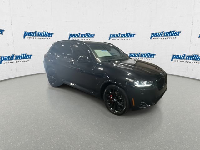 Used 2024 Black BMW M40i image 3