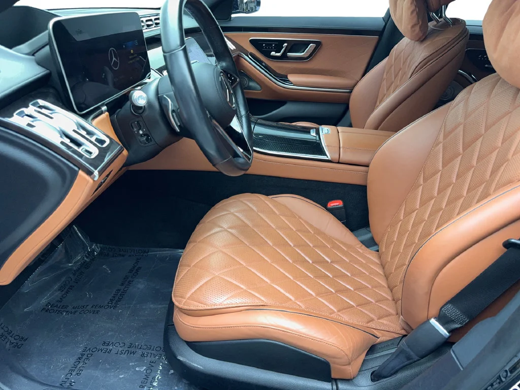 Used 2023 Green Mercedes-Benz S 500 image 28