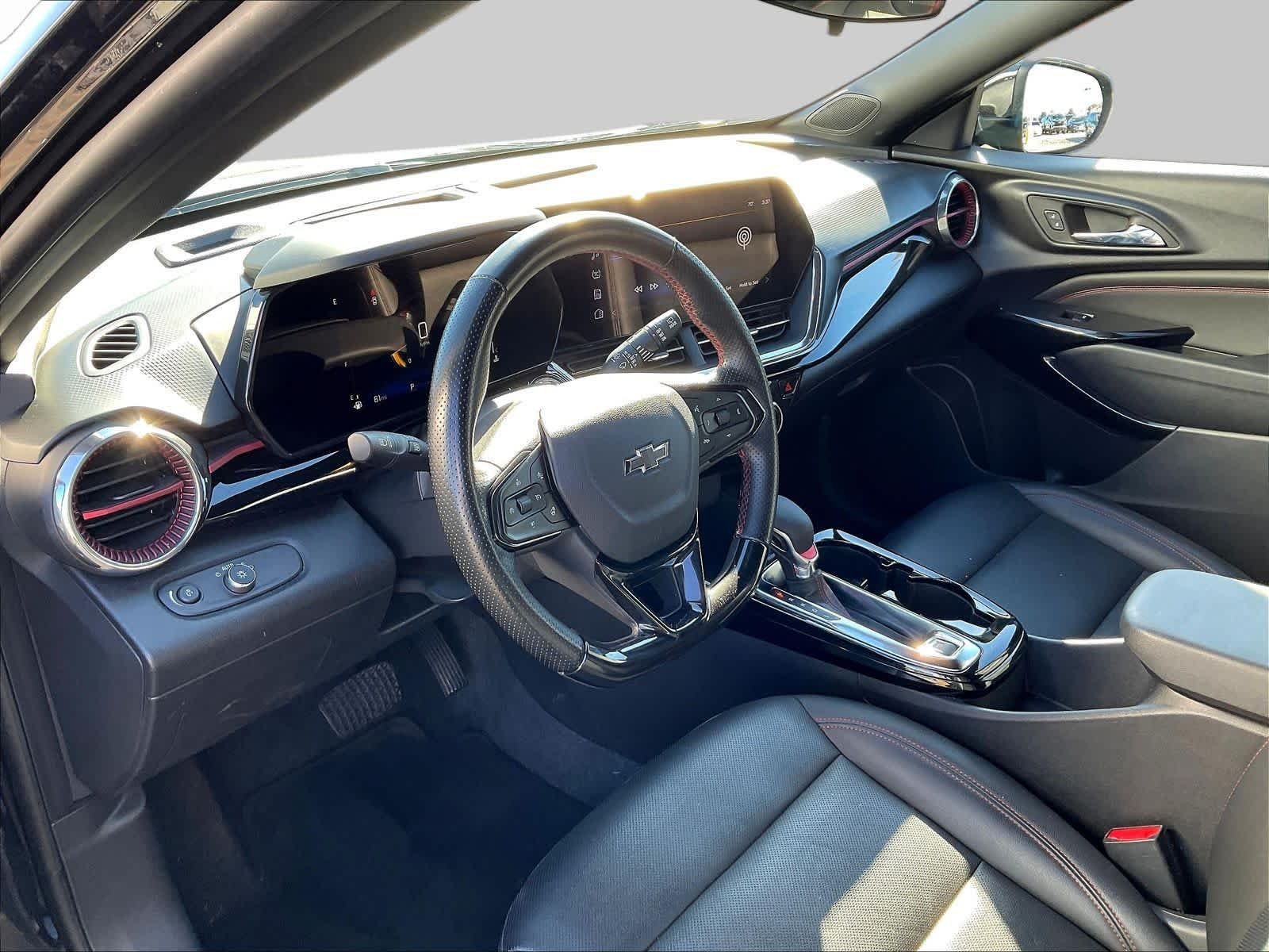 2024 Chevrolet Trax RS - Photo 19