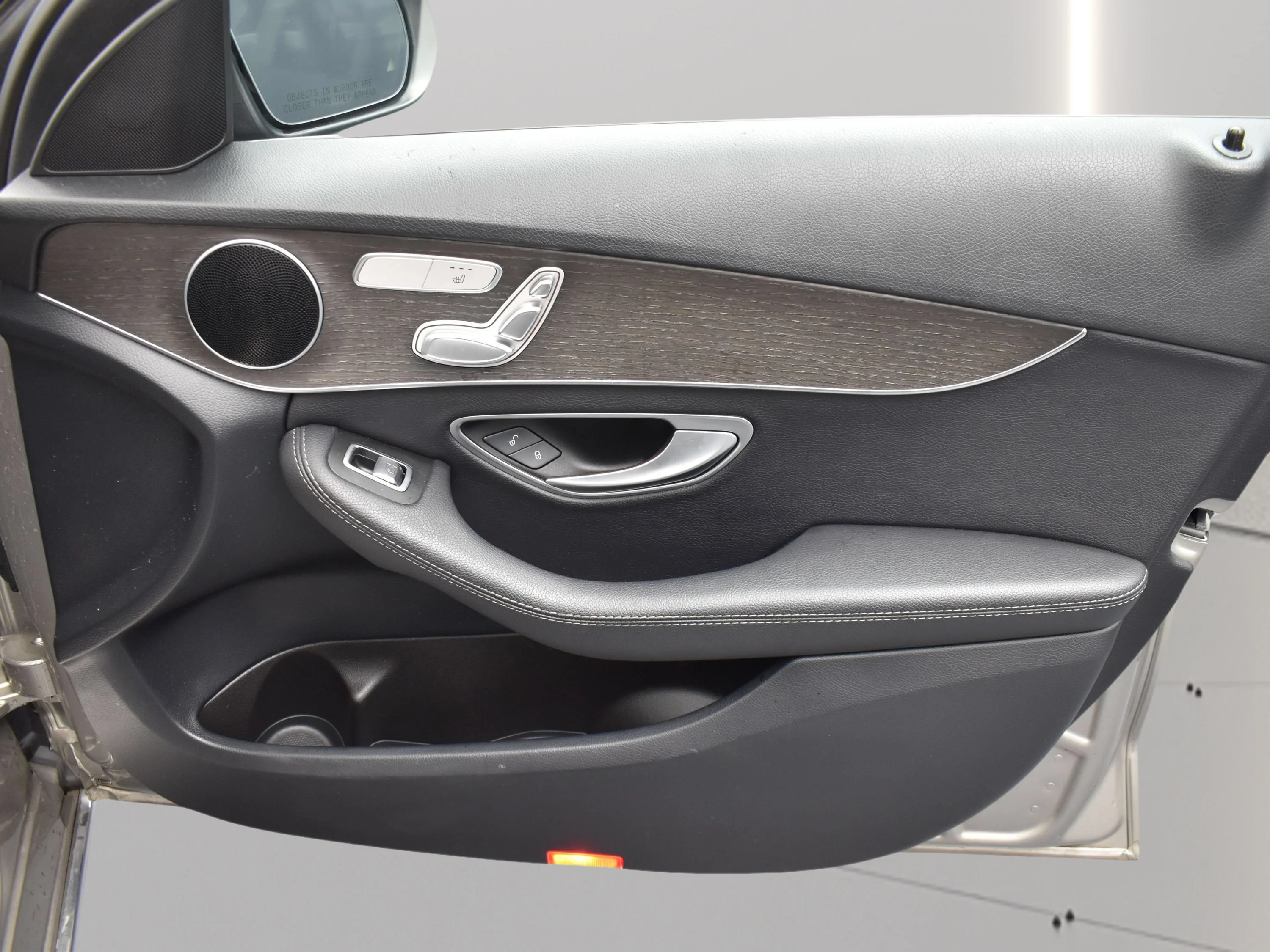 Used 2019 Selenite Grey Metallic Mercedes-Benz C 300 image 18
