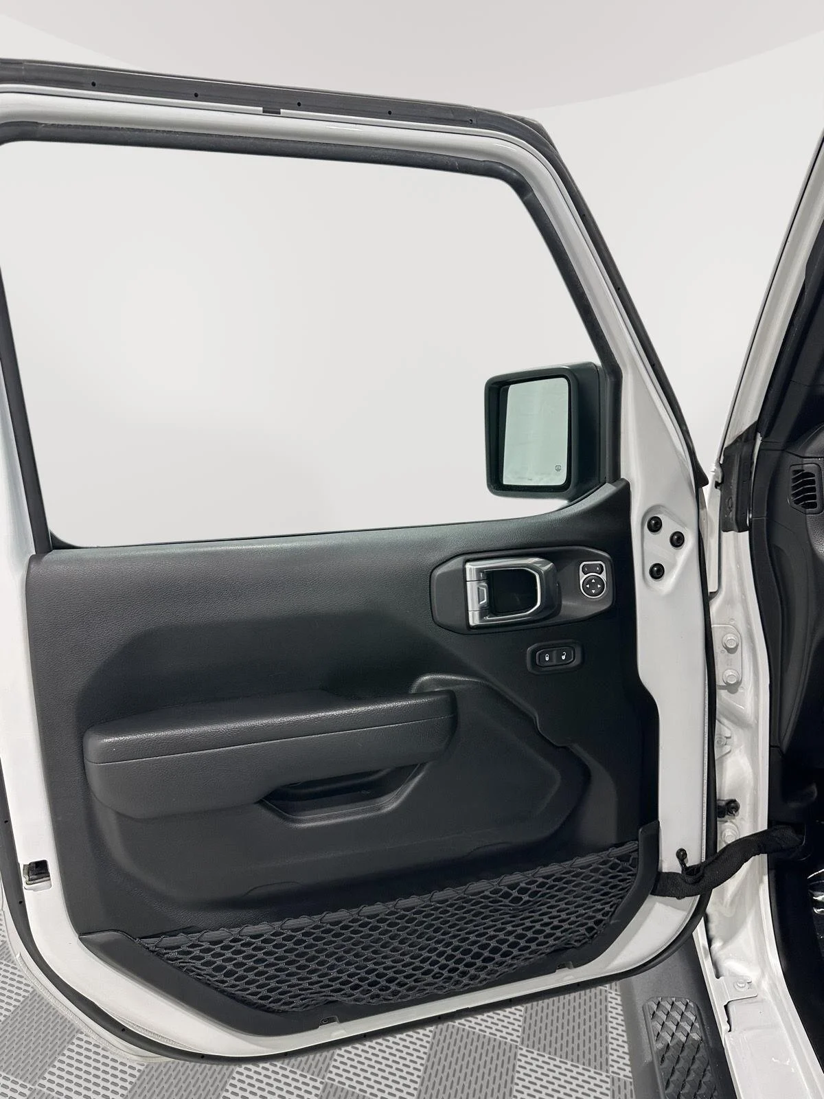 Used 2023 Bright White Jeep Mojave image 17
