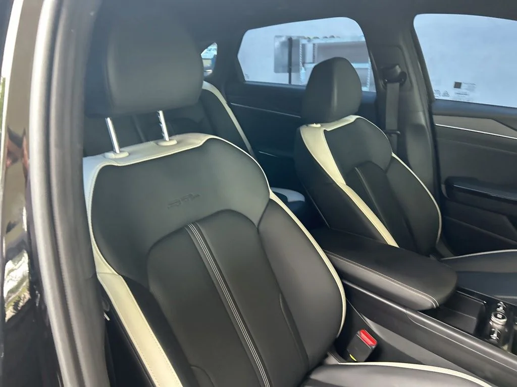 Used 2025 Black Kia GT-Line image 25