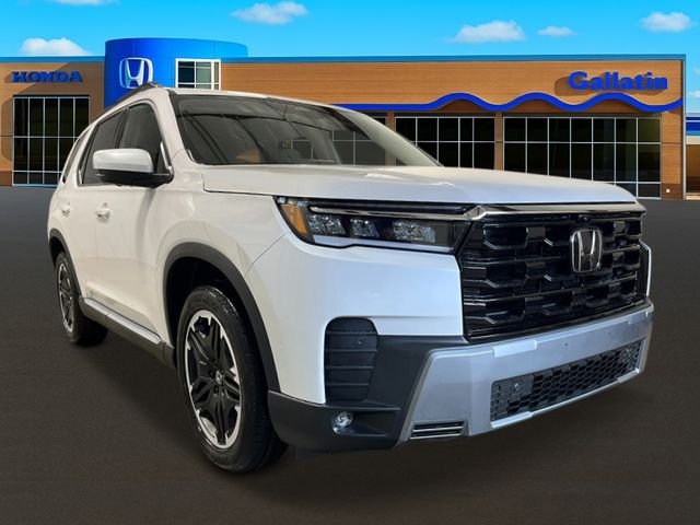 New 2026 Platinum White Pearl Honda Touring image 9