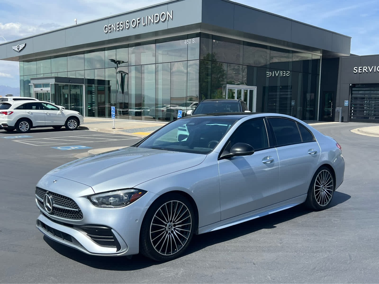 2022 Mercedes-Benz C-Class C 300 4MATIC's photo