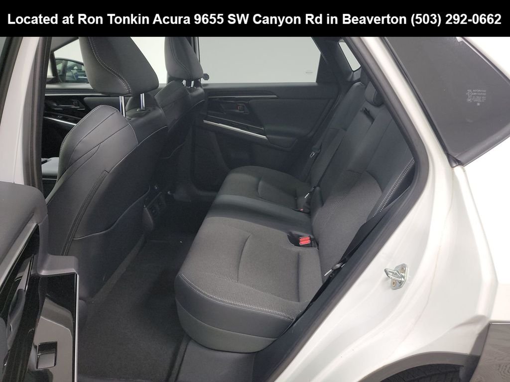 Used 2024 Wind Chill Pearl Toyota XLE image 12