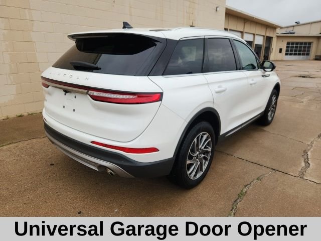 Used 2022 White Lincoln Standard image 7