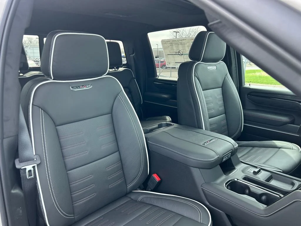 2026 GMC Sierra 2500HD AT4X - Photo 35