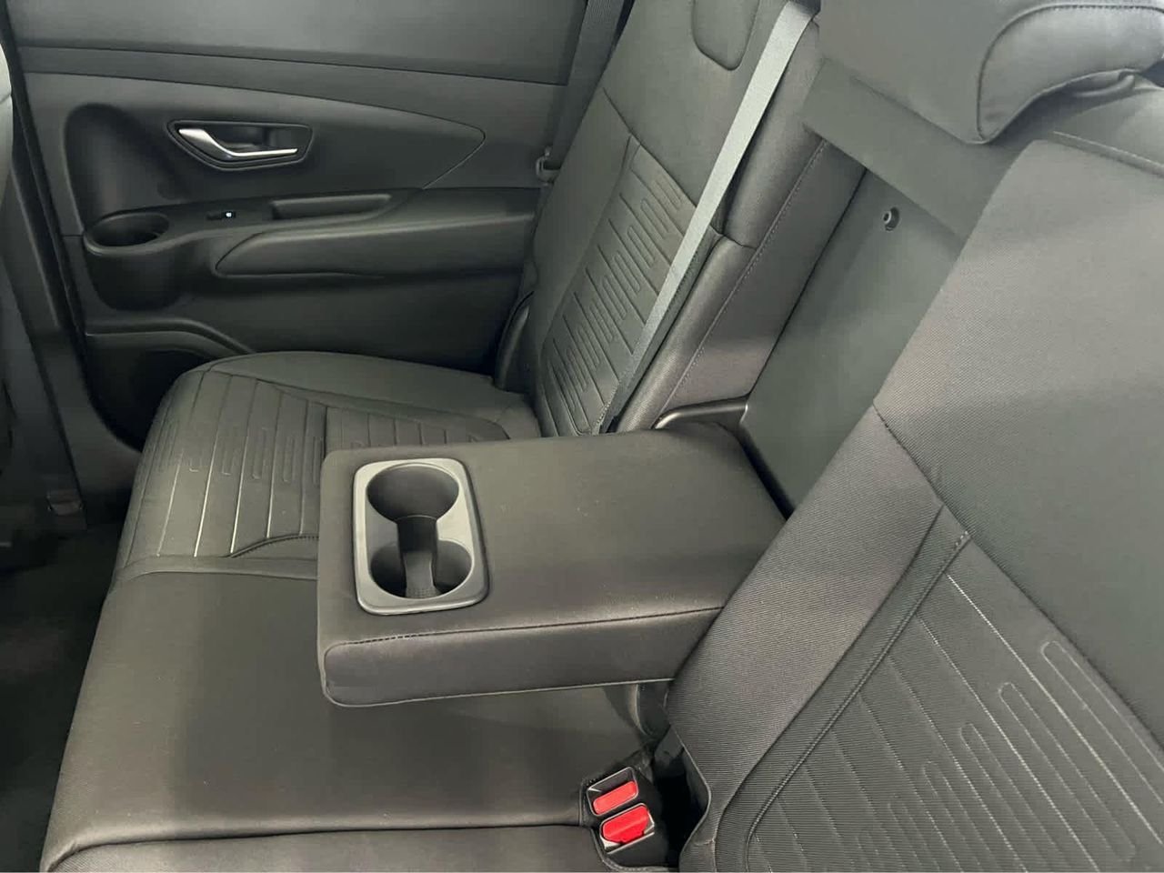 New 2026 Atlas White Hyundai SE AWD image 29