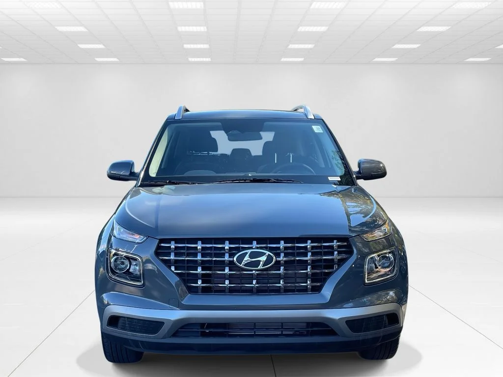New 2026 Gray Hyundai SEL image 2