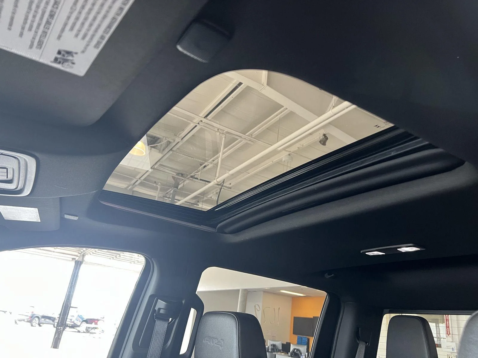 Used 2025 Onyx Black GMC AT4 image 18
