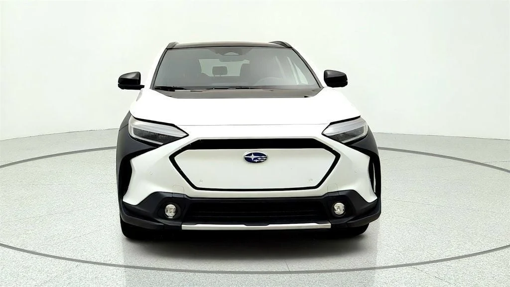 Used 2023 Cosmic White Pearl Subaru Touring AWD image 2