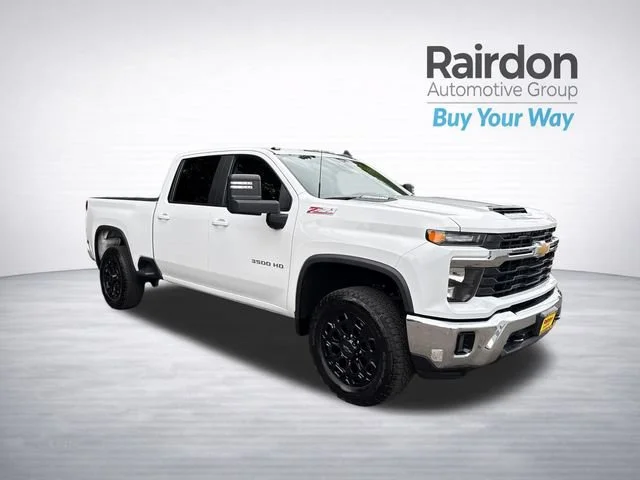 2024 Chevrolet Silverado HD LT 4WD Crew Cab Standard Box SRW's photo