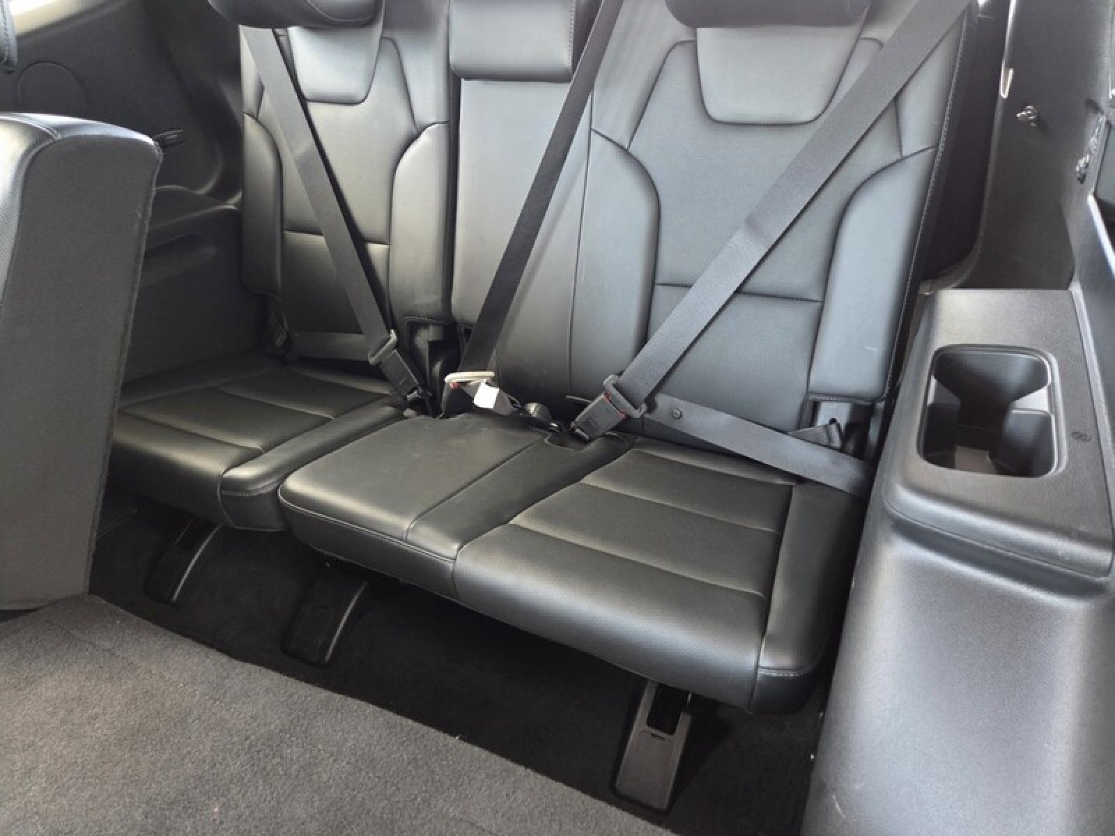 Used 2021 Glacial White Pearl Kia EX image 15