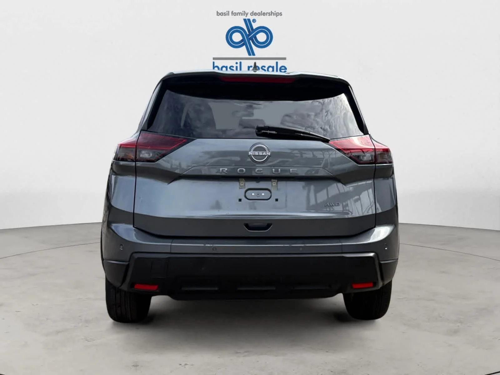 Used 2025 Gun Metallic Nissan SV image 4