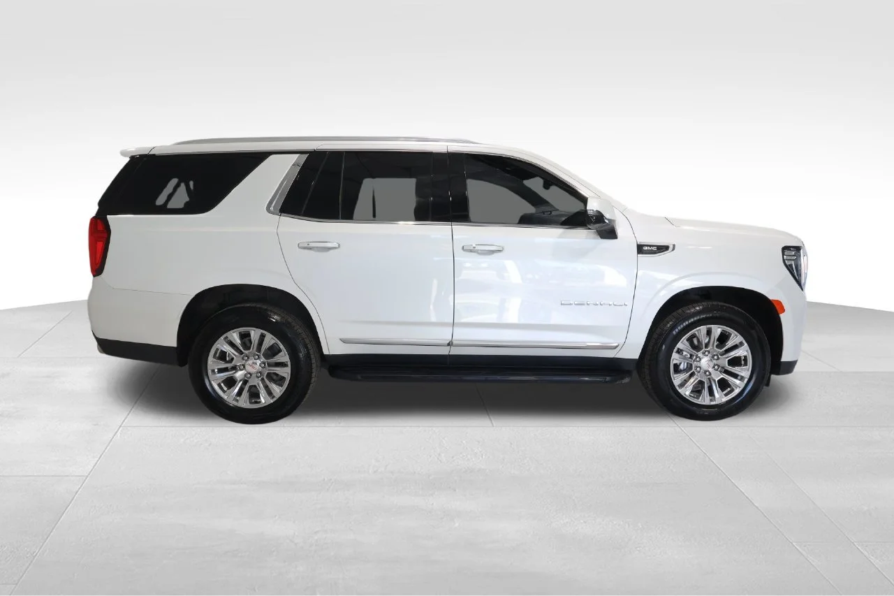 Certified Used 2024 White Frost Tricoat GMC Denali image 5