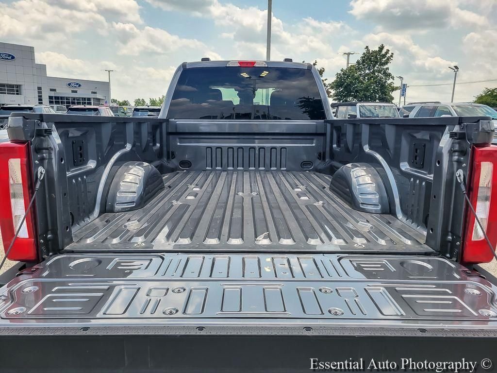 2024 Ford F-350 Super Duty XLT - Photo 18